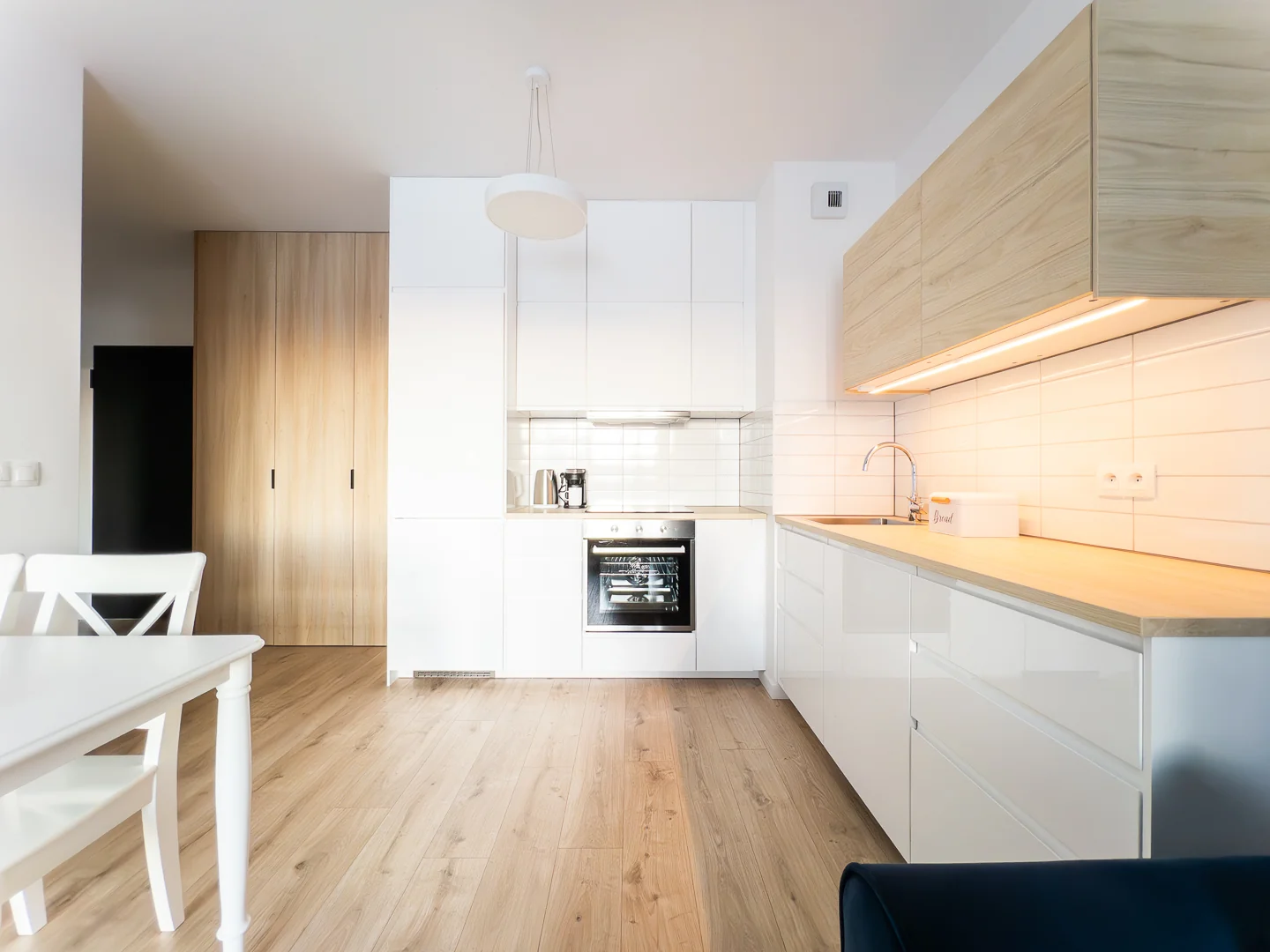 Aneks kuchenny z jadalnią